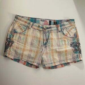 Roar Plaid Embroidered Women’s Shorts — Cream, Blue, Tan